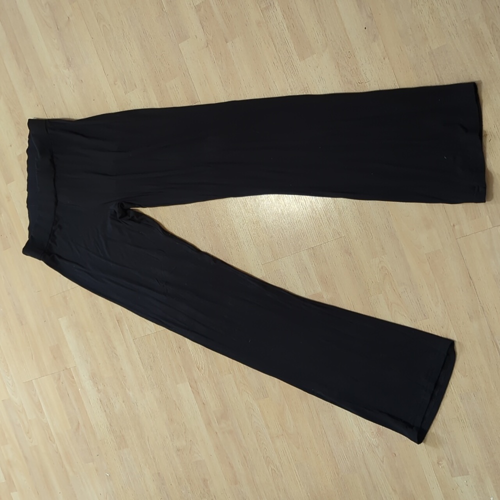 Black soft stretchy leggings ,size M